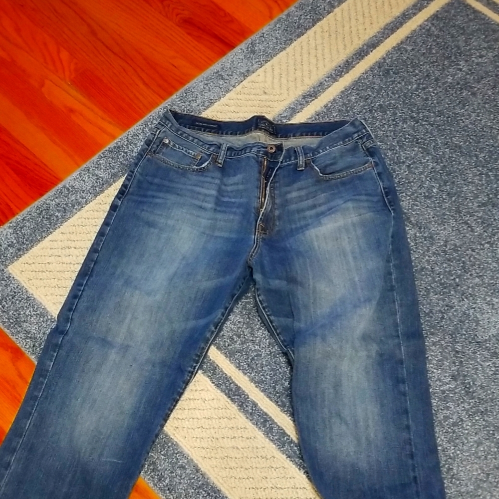 Lucky Jeans